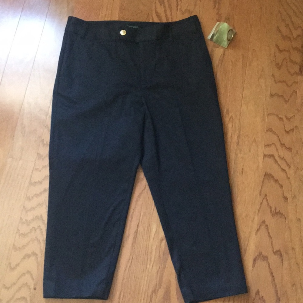 Ralph Lauren capris , size 8.